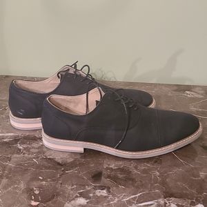 Unlisted Black Oxfords